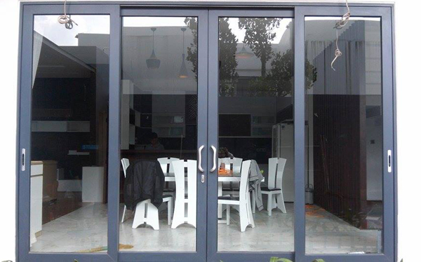 cua nhom xingfa gia re thu duc