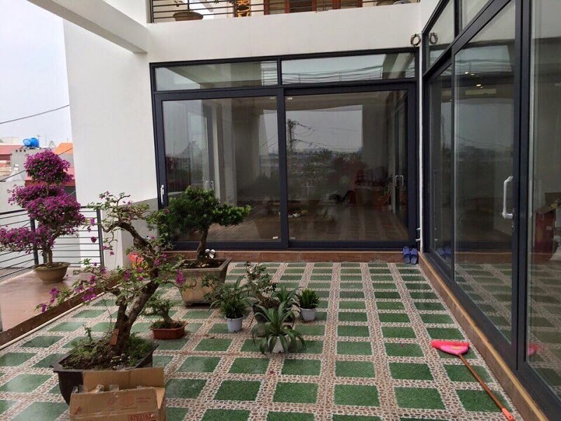 cửa nhôm xingfa giá rẻ hóc môn